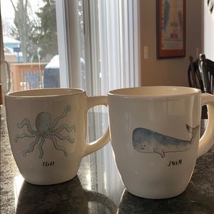 RAE DUNN mug set